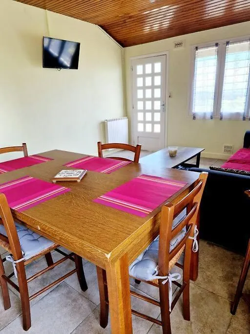 La Colline D'Estaing, Maison 4 Pers Avec Terrasse Hébergement de vacances